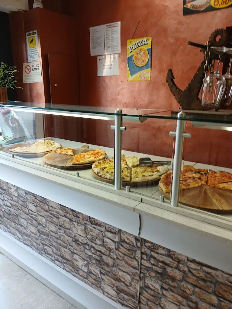 Pizzeria Morrò restaurant in Morro d'Alba