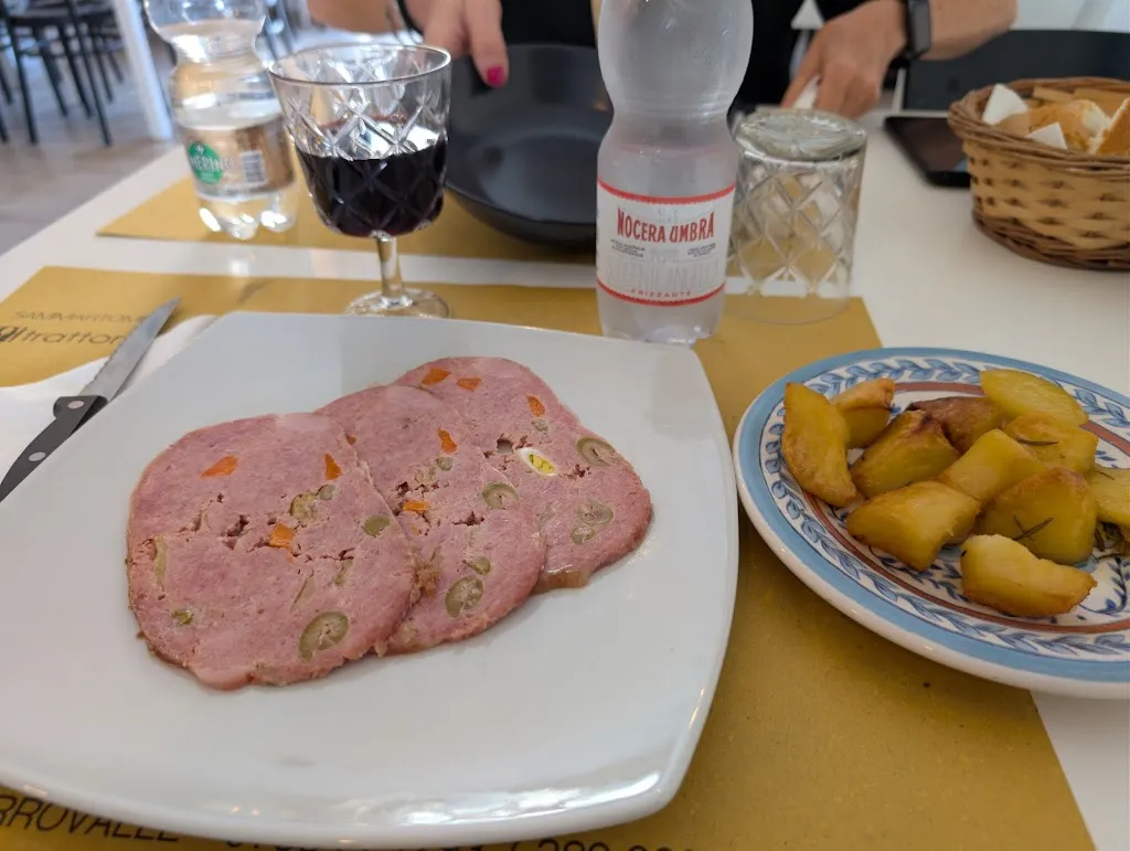 Andrea Mucci_Trattoria Sammartommè_Morrovalle_review