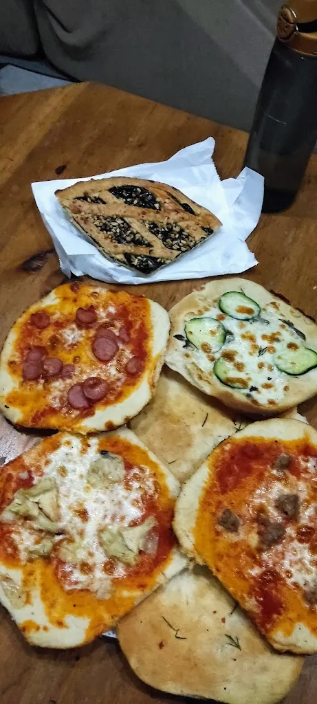 Motorhome Mutts_Pizzeria Da TERÈ_Morrovalle_review
