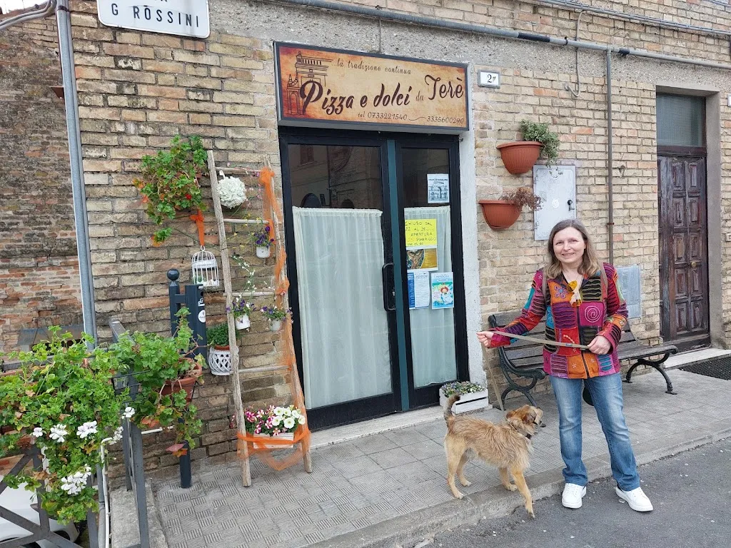 Pizzeria Da TERÈ_Morrovalle_slider_image_3