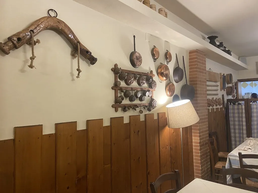 Trattoria Alocco_Offagna_slider_image_3
