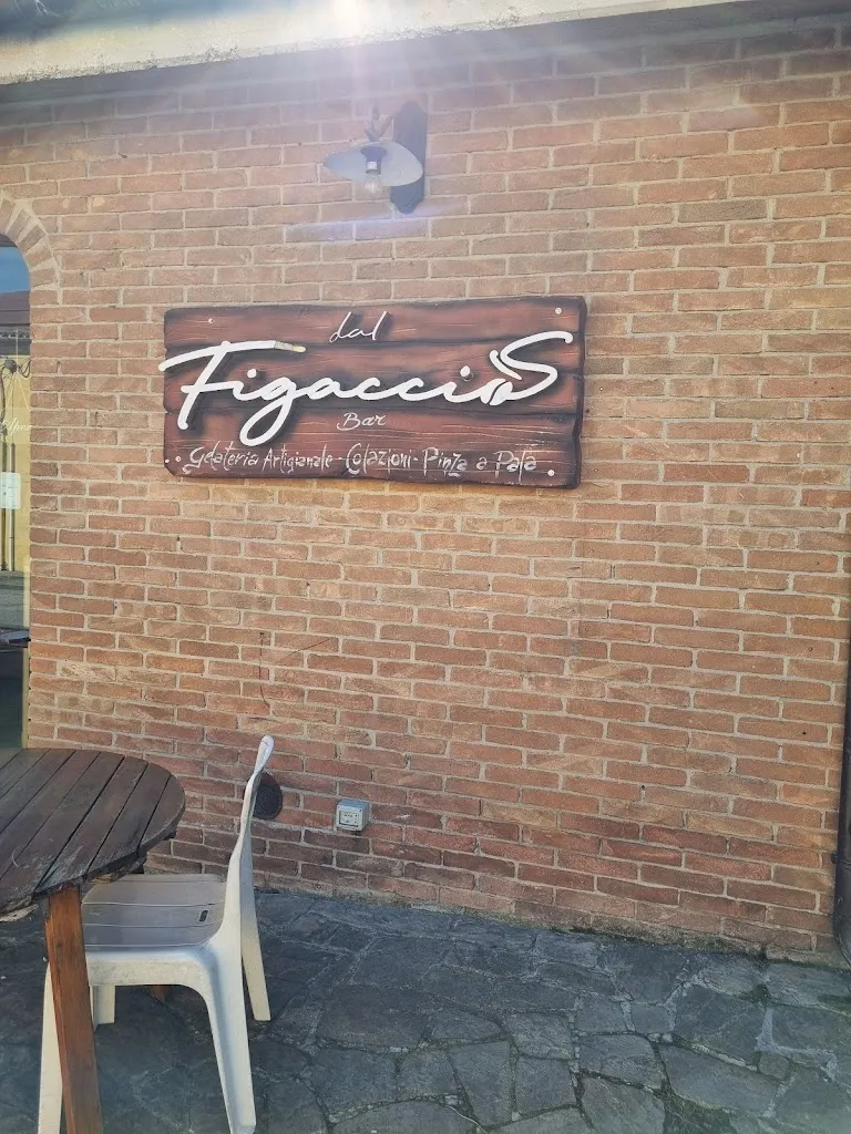 simone paolinelli_Figoccio's Gelato&Crescia d'Offagna_Offagna_review