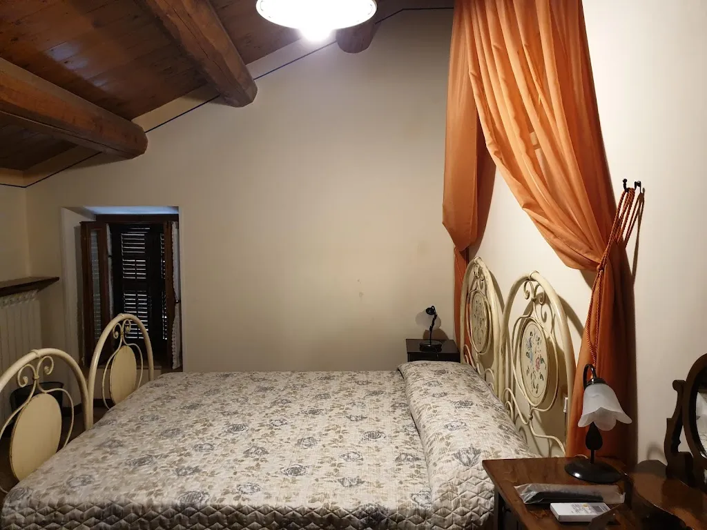 Agriturismo Vecchio Gelso_Ortezzano_slider_image_3