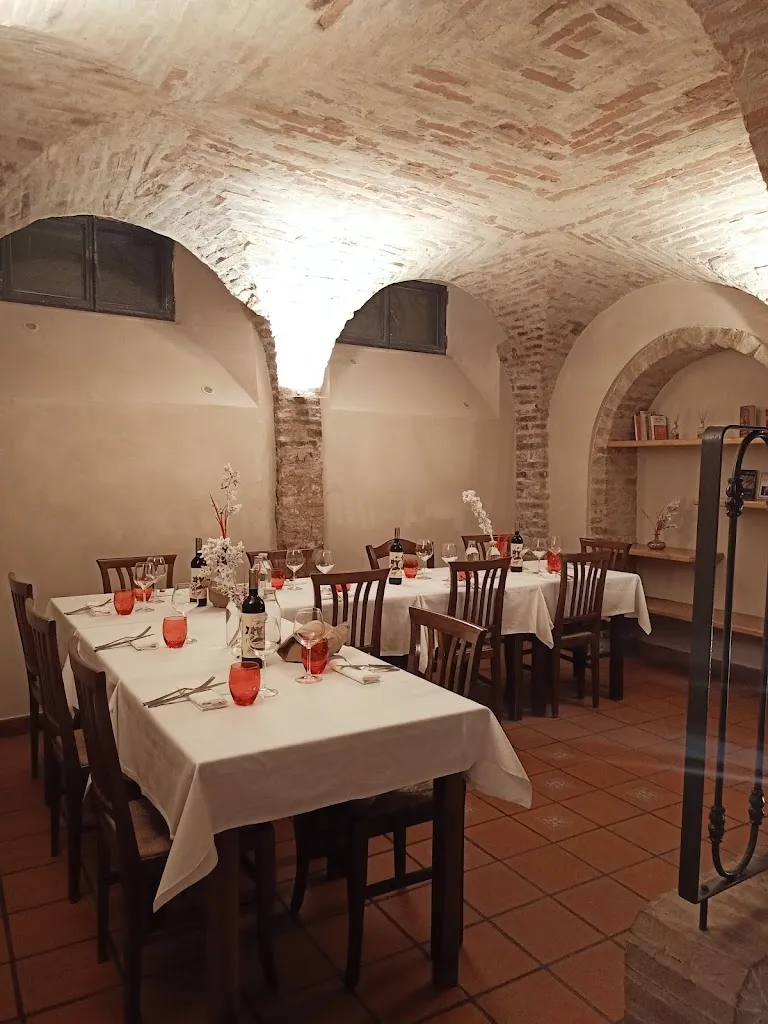 Al Picchio - Locanda Offidana restaurant in Offida