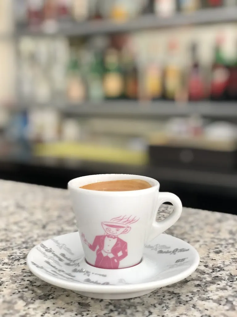 Two Sheds_Hotel Ristorante Caroline_Offida_review