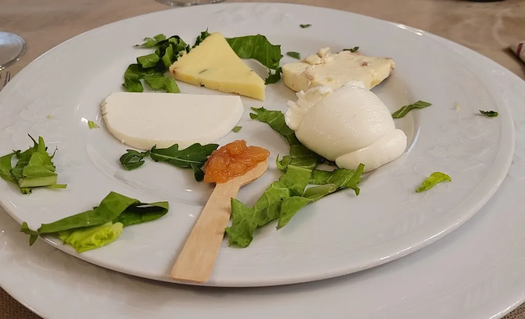 Menu_Al Vecchio Casale_Castelluccio dei Sauri_image_6