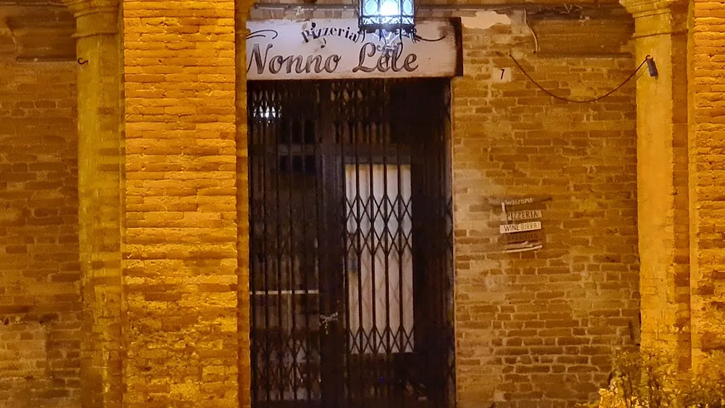 Pizzeria Nonno Lele restaurant in Offida