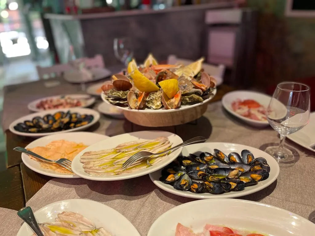 Black & White Cafè ristorante a Castelluccio dei Sauri