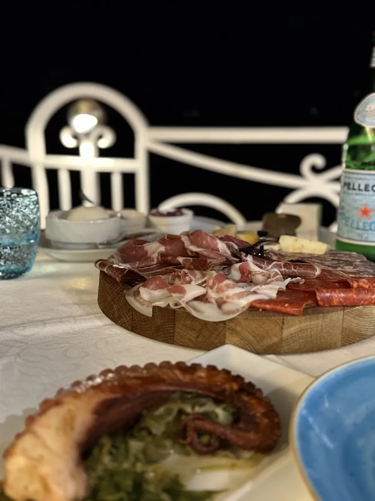 Freya_Ristorante La Dolce Vista_Palmiano_review