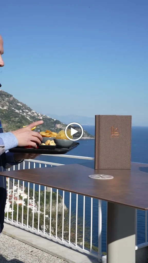 M'Ama!_Palmiano_slider_image_2