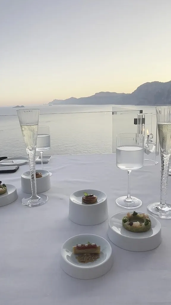 Un Piano Nel Cielo_Palmiano_slider_image_2