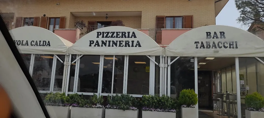 Giuseppe Del Rosso_GITANO'S - Ristorante Pizzeria Panineria Bar Tabacchi_Passo di Treia_review
