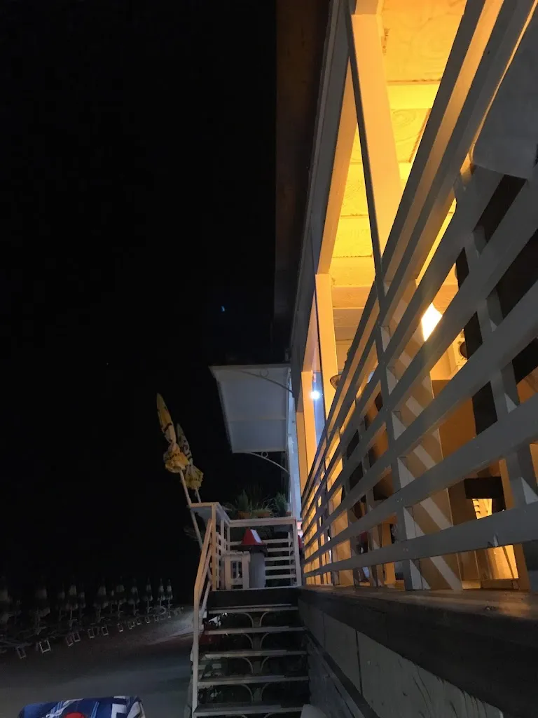 Emanuele Vittadini_Chalet Matepaya_Pedaso_review