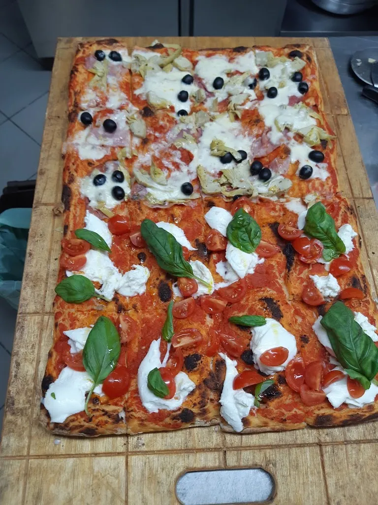 Menu_Pizzeria Bistrot Monkey_Pedaso_image_6