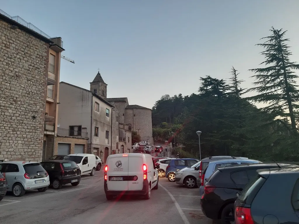 Roberta Satariano_Terrazza Belvedere_Penna San Giovanni_review