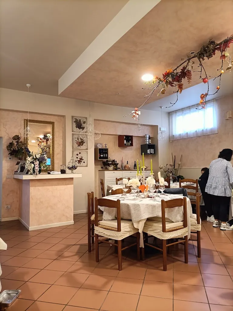 Pizzeria Ristorante Vecchi Sapori restaurant in Penna San Giovanni