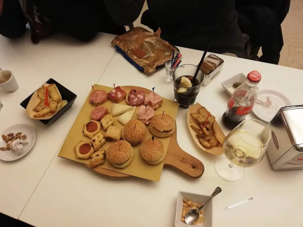 Bar Gelateria Tre Archi_Petritoli_slider_image_3