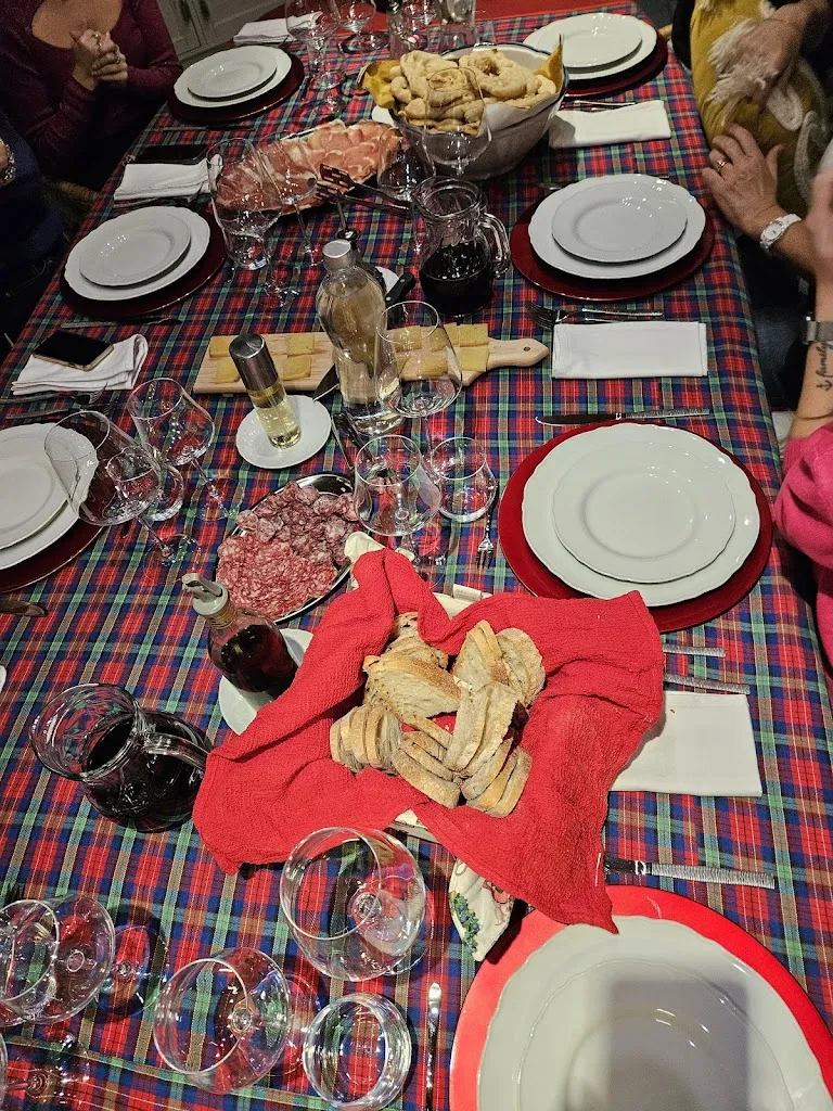 Alarica Esposito_Santantoniohomerestaurant_Petritoli_review