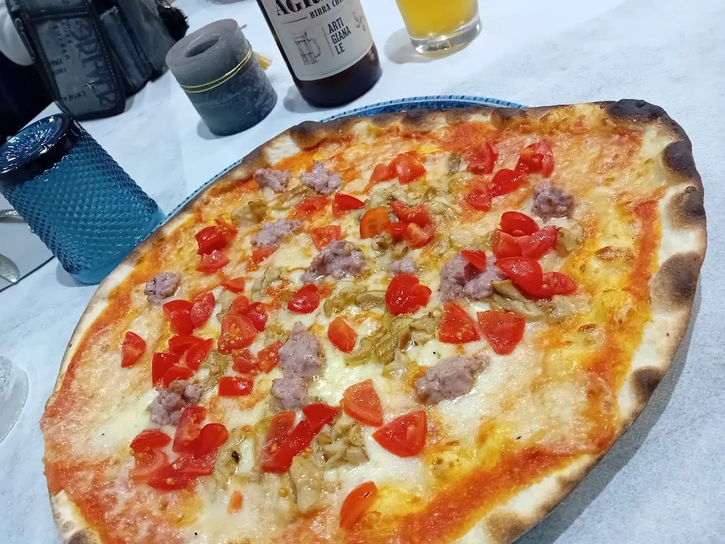 Dolce Vita ristorante pizzeria_Piandimeleto_slider_image_3