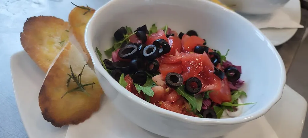 Menu_Pizzeria Paradiso_Piandimeleto_image_5