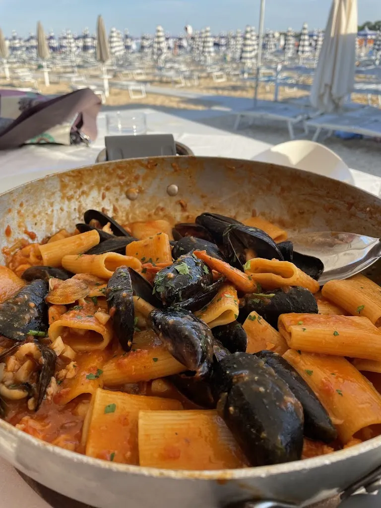 Daryl Wiebe_30 Nodi_Numana_review