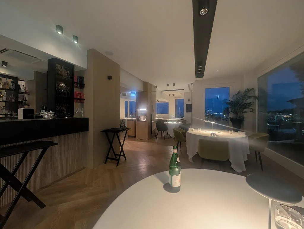 Riva Restaurant_Numana_slider_image_3