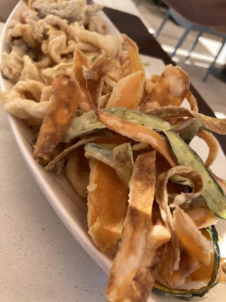 Anne-Lise Borgen_Parasol_Numana_review