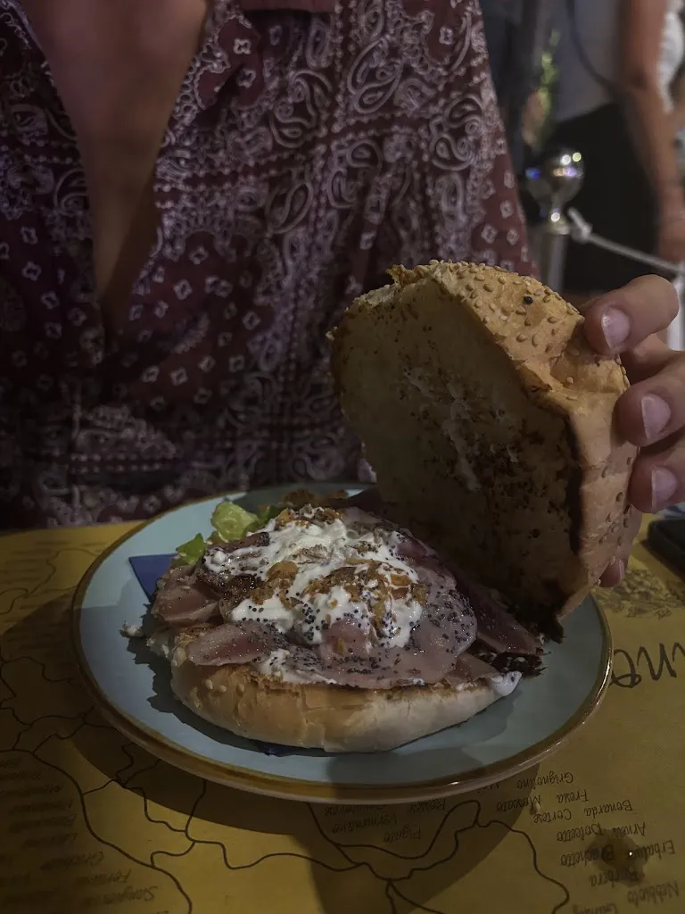 Viola Tarterini_Marta - street food & beverage small restaurant Numana_Numana_review