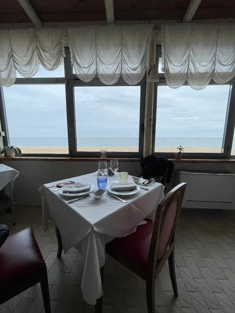 Issa Giustibelli_Da Mariolino_Numana_recensione