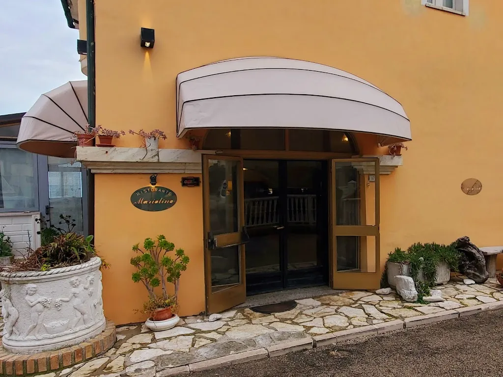 K Tara Griffin_Da Mariolino_Numana_recensione