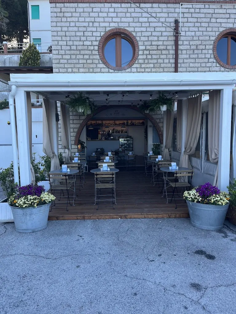 Oh Ninì - Cresceria e cocktail bar_Numana_slider_image_1