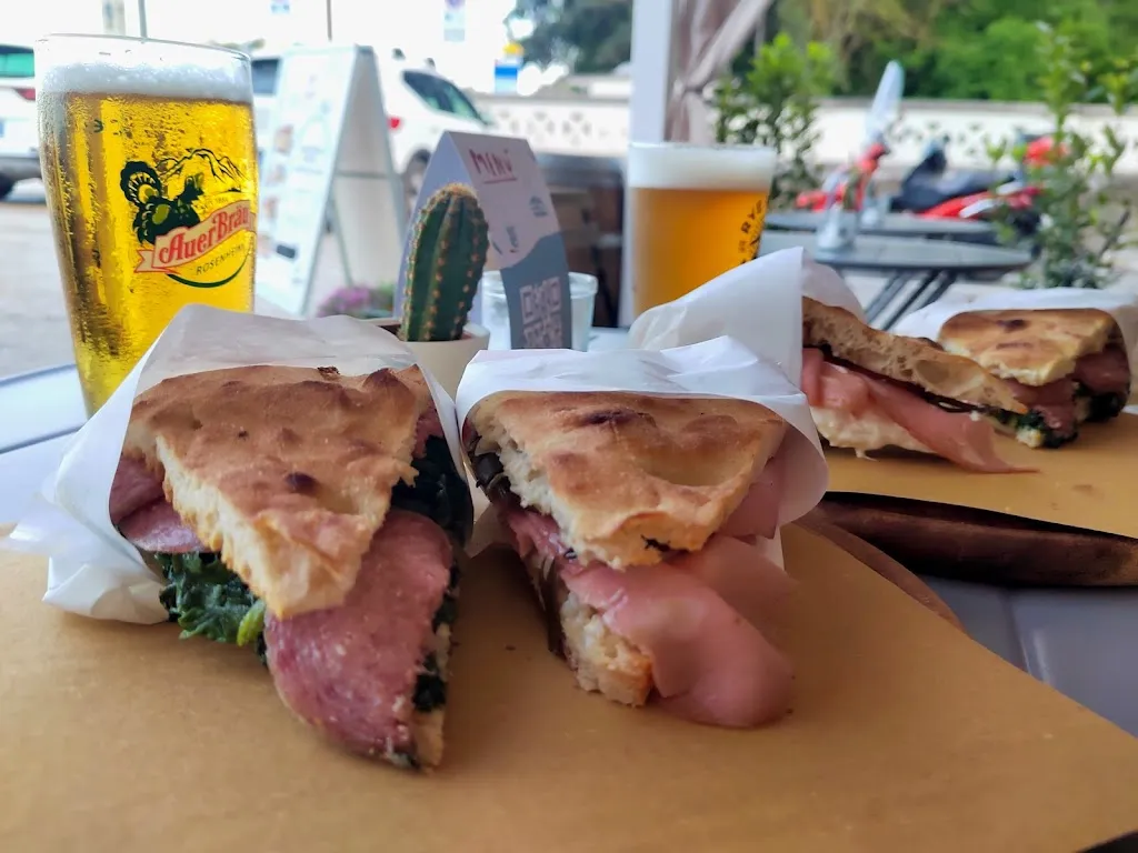 Oh Ninì - Cresceria e cocktail bar_Numana_slider_image_3