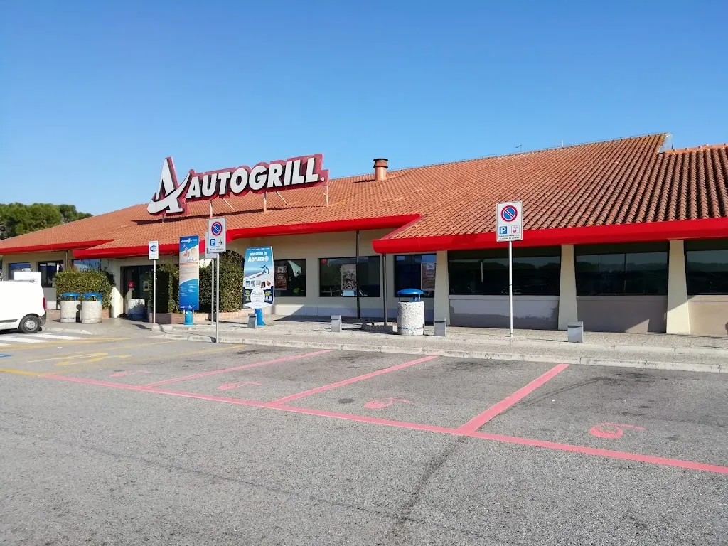 Autogrill Conero Est_Numana_slider_image_1