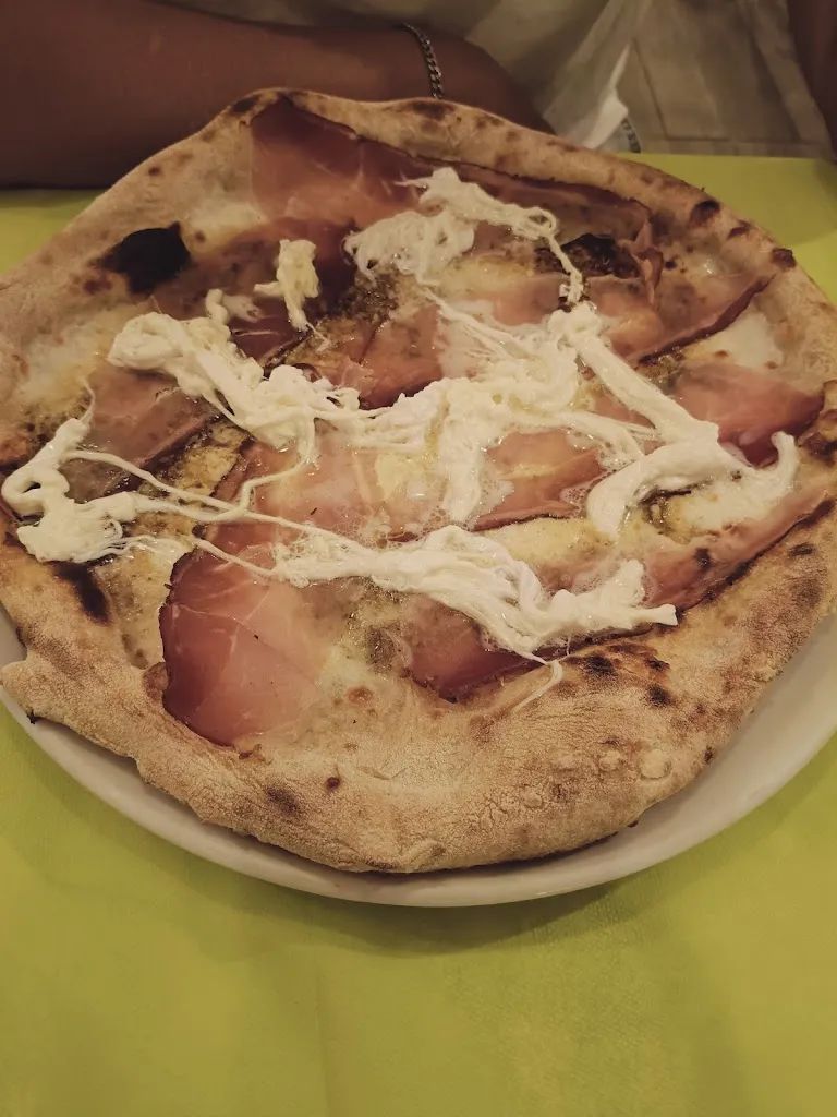 Delia Montenegro_Antichi Sapori di Mariani Tommaso_Cassano delle Murge_review