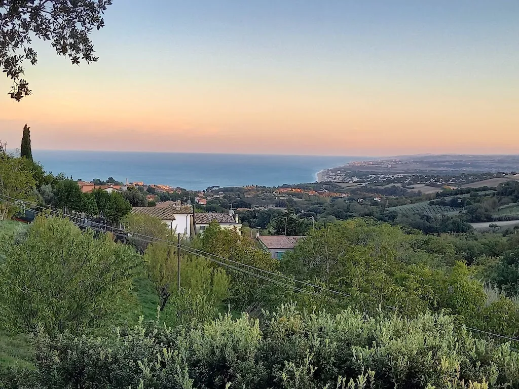 Dmitrijs Sokolenko_Bar Trattoria Rosso Conero_Numana_review