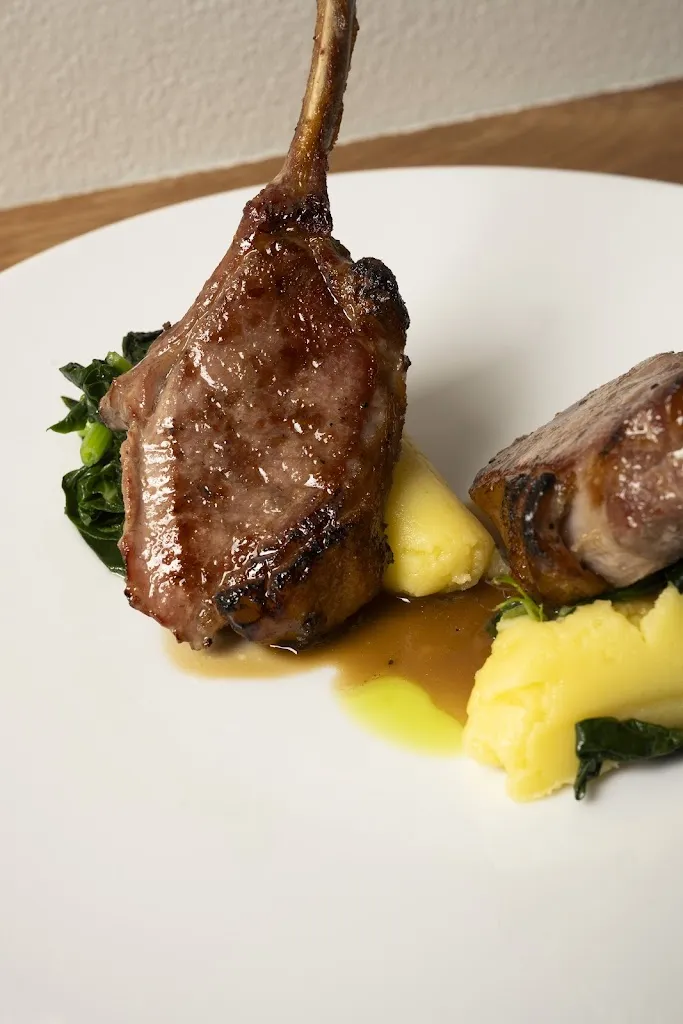 Vicolo Urbani_Numana_slider_image_2