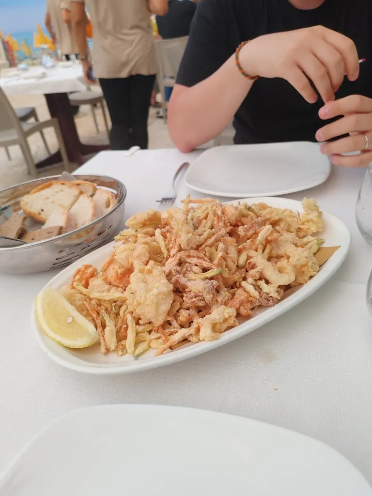 Maria Letizia Galvan_Ristorante Lucy_Numana_review