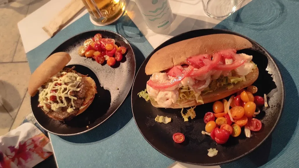 Elena Cavicchi_Il Chiosco_piazza nova numana_Numana_review