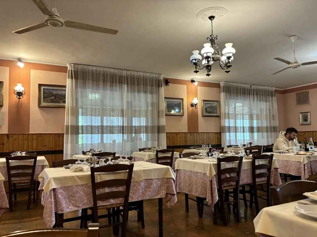 Ristorante Case Gazzoli restaurant in Pianello