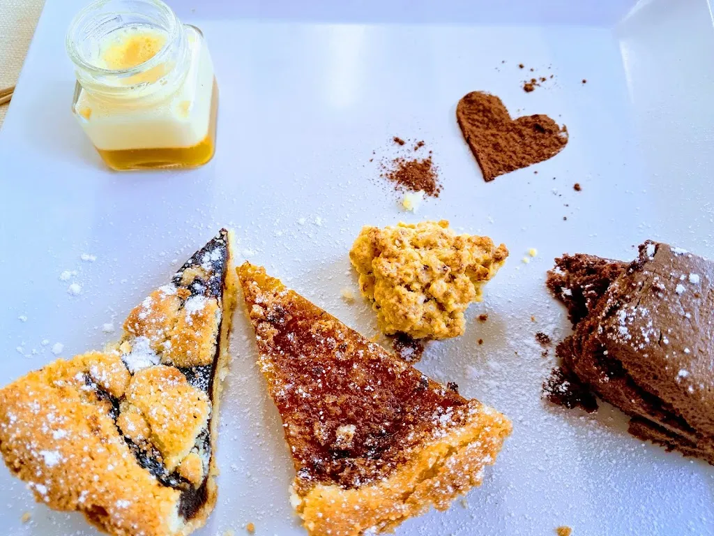 Ristorante Case Gazzoli_Pianello_slider_image_3