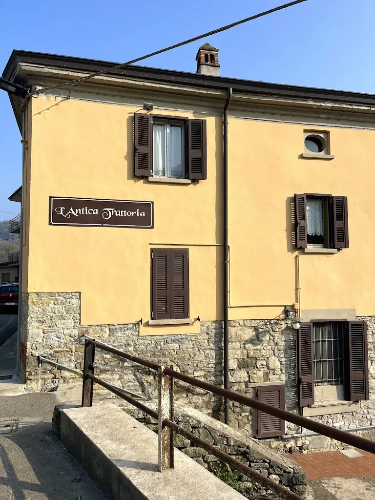 Alessia Lombardi_Antica Trattoria_Pianello_recensione