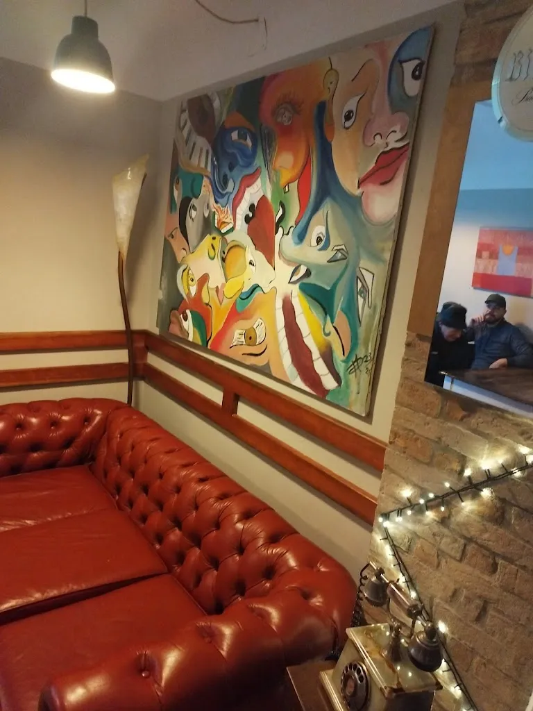 Bar La Taverna restaurant in Pianello