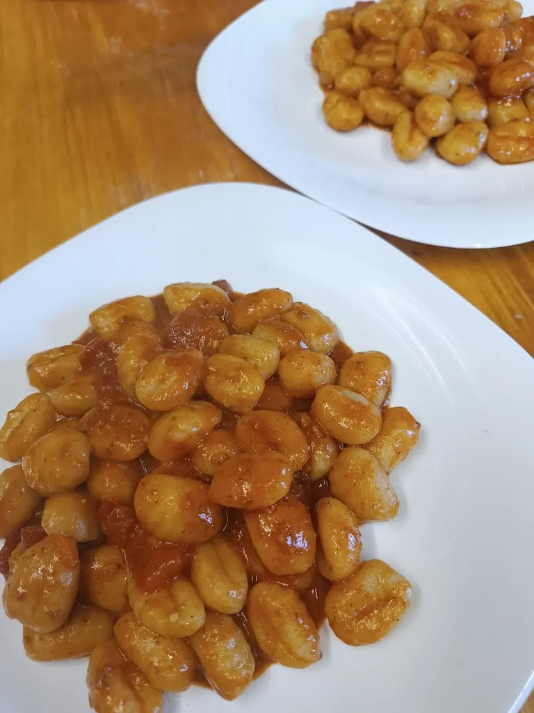 Trattoria Chiarone_Pianello_slider_image_2