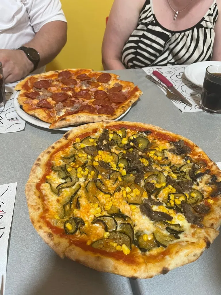 Intercity Alimenti_Piattoni-Villa Sant'Antonio_slider_image_2