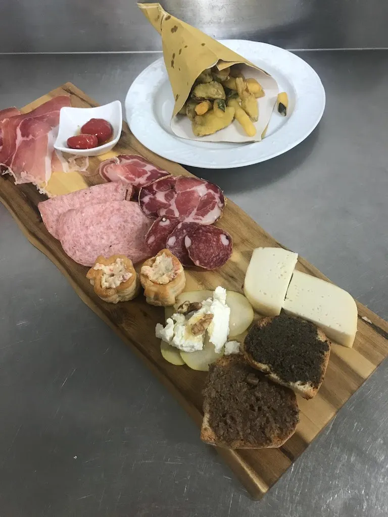 Restaurant Locanda del Re_Pieve Torina_slider_image_2