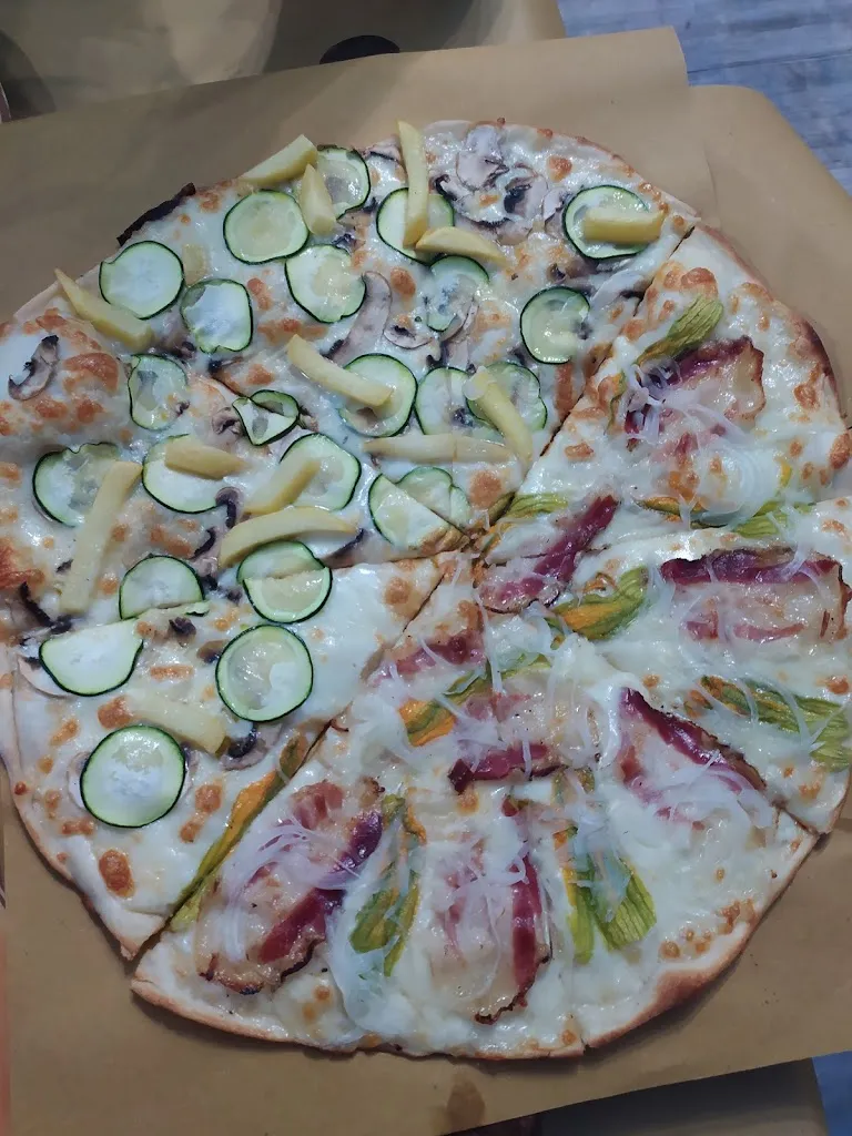 sara radicchi_Pievetorina Saloon_Pieve Torina_review