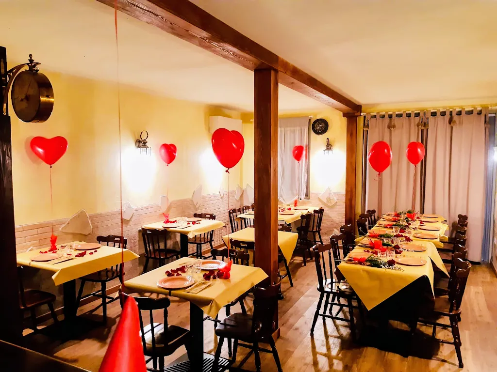 Pievetorina Saloon restaurant in Pieve Torina