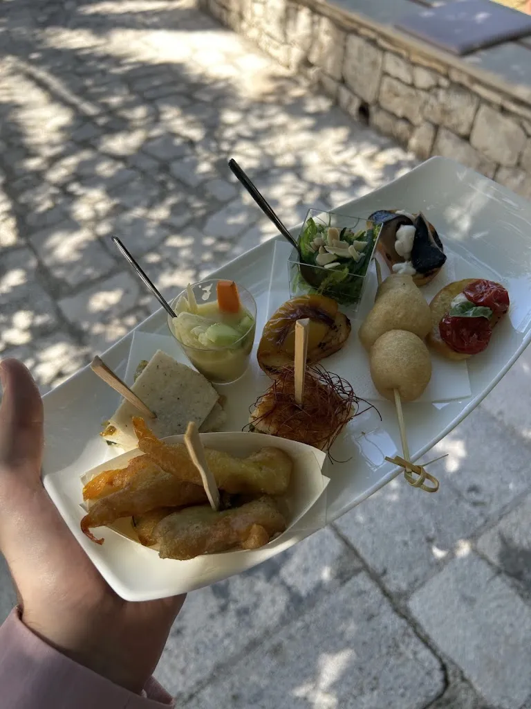 Biagio Plantamura_Tenuta La Vallonea sala ricevimenti_Cassano delle Murge_review