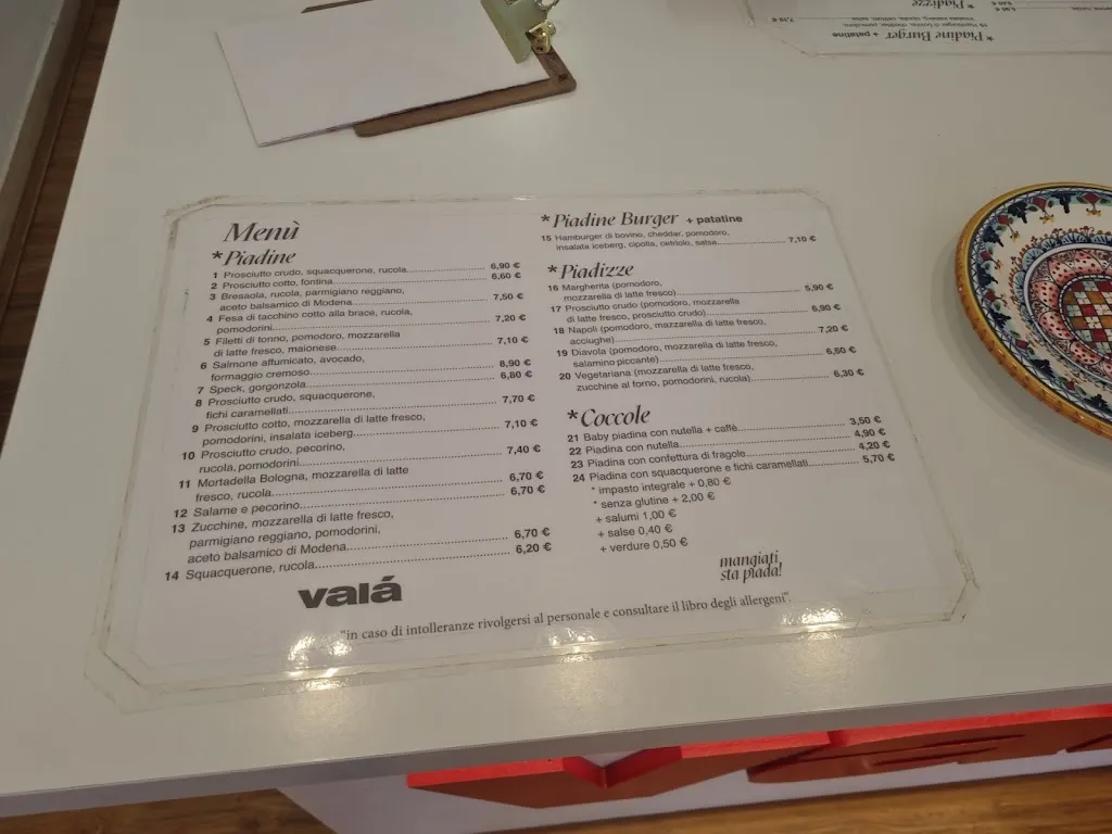 Menu_Valá Piadineria Pesaro_Pesaro_immagine_1