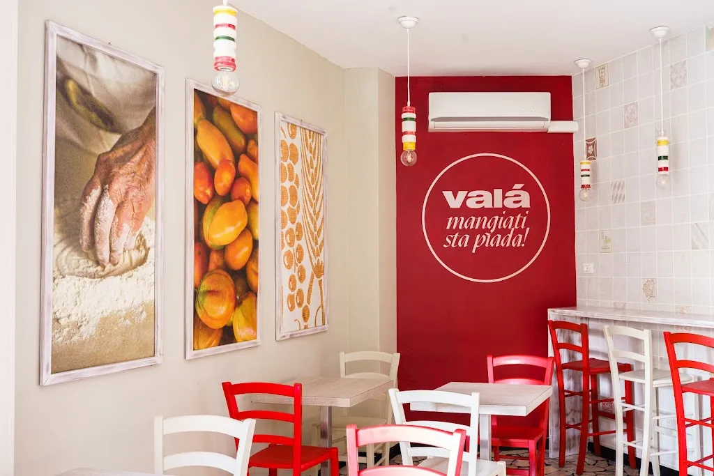 Valá Piadineria Pesaro restaurant in Pesaro